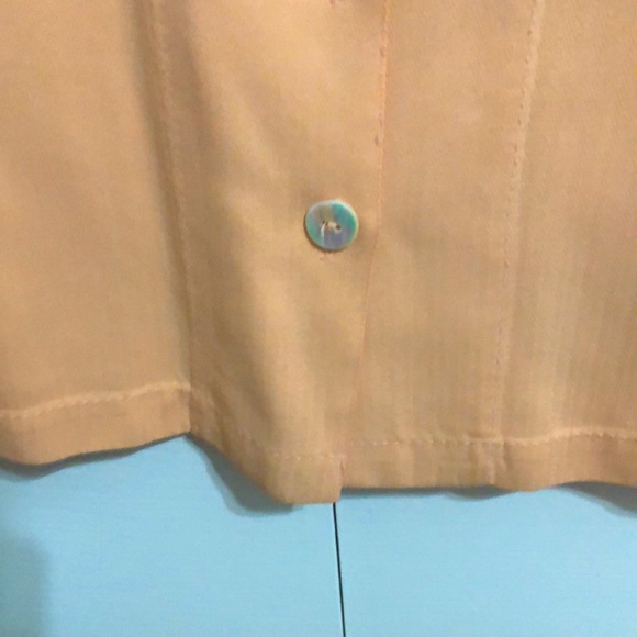 Tommy Bahama 100% Silk Short Sleeve Blouse - Picture 9 of 10